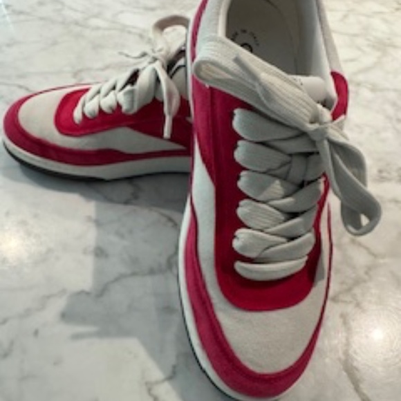 Chanel 23P Fuchsia  Suede White CC Logo Flat Lace Up Runner Trainer Sneaker 37 - Picture 5 of 14